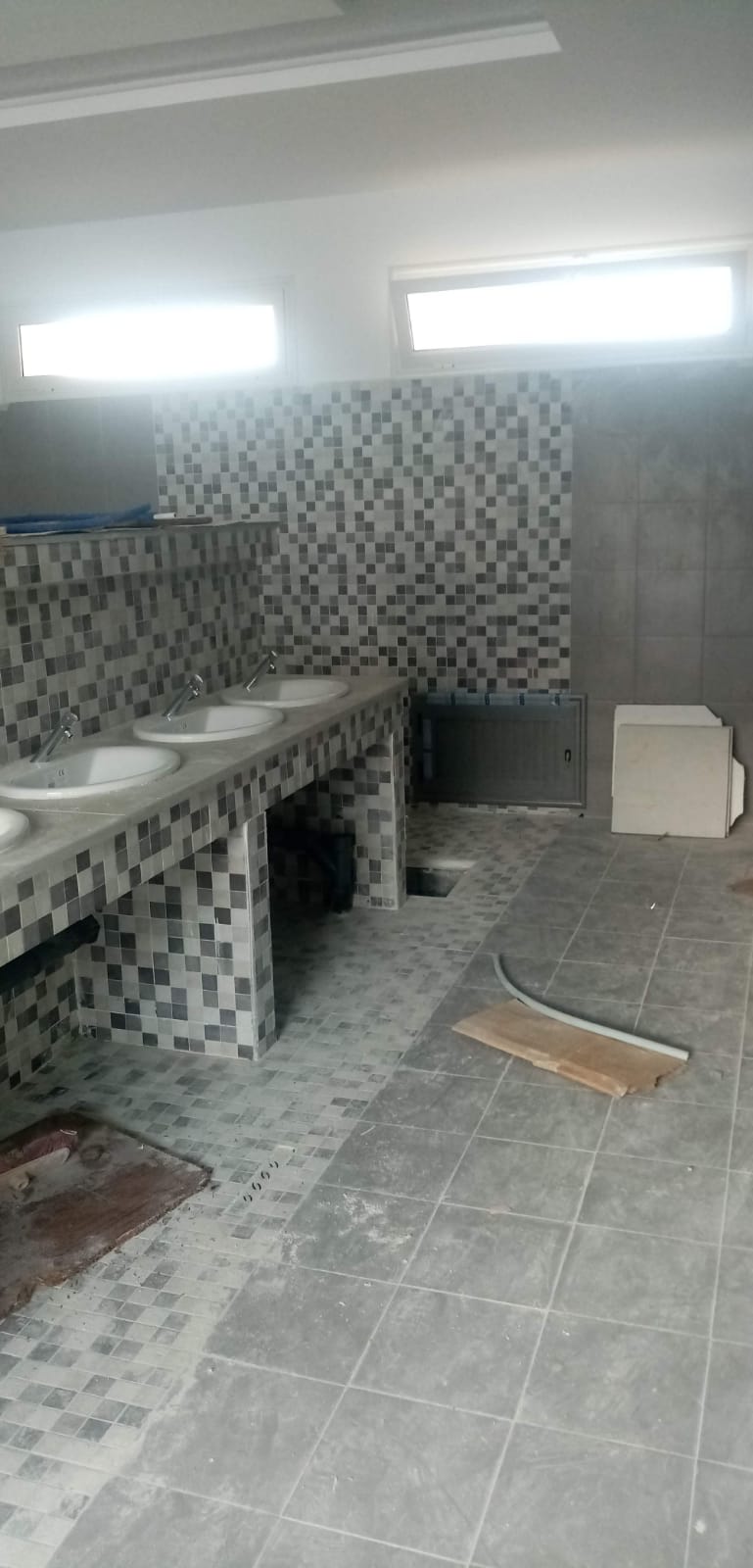 Bloc Sanitaire Lycée